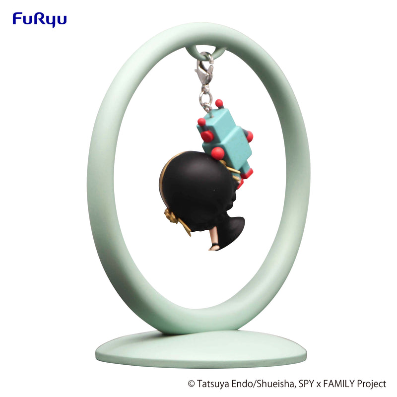 SPY × FAMILY FuRyu Trapeze Figure Yor