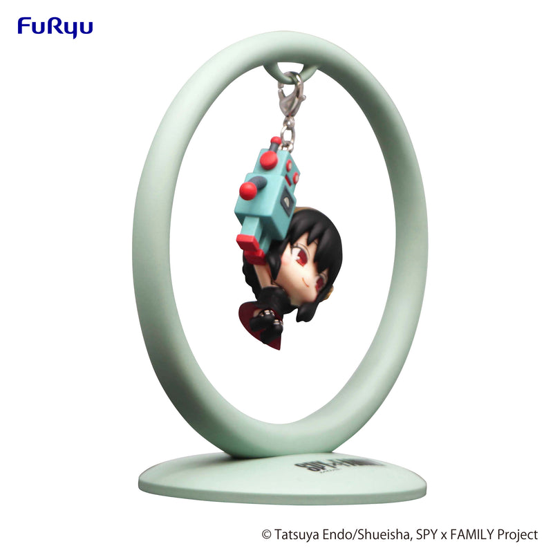 SPY × FAMILY FuRyu Trapeze Figure Yor