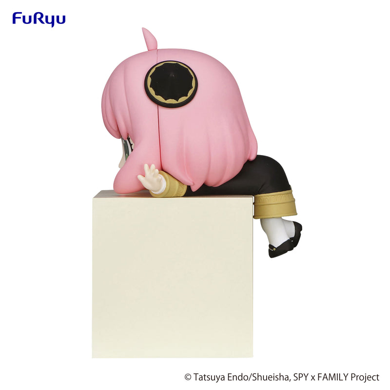 SPY × FAMILY FuRyu Hikkake Figure Anya