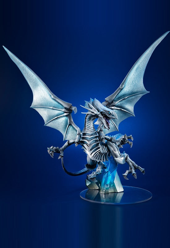 Yu-Gi-Oh Duel Monsters MEGAHOUSE ART WORKS MONSTERS Blue Eyes White Dragon～Holographic Edition～