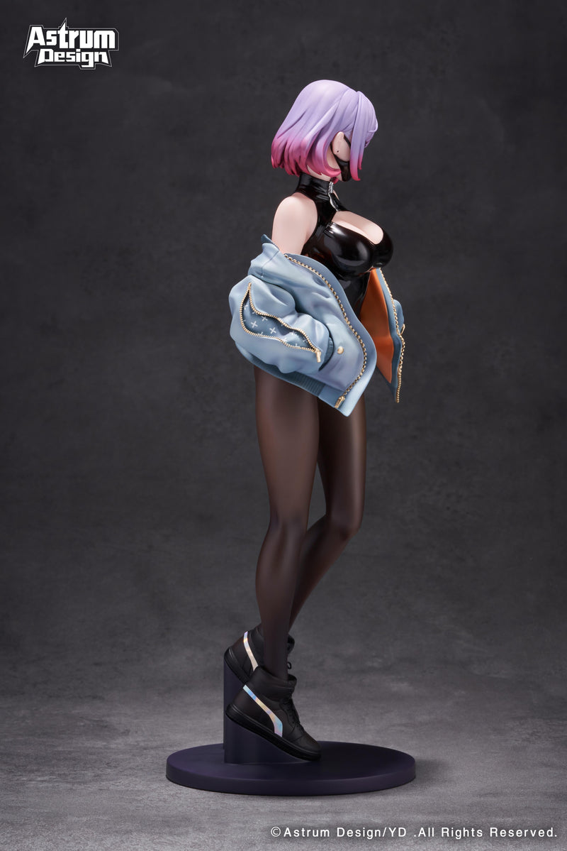Astrum Design LUNA DELUXE EDITION comes with special tapestry