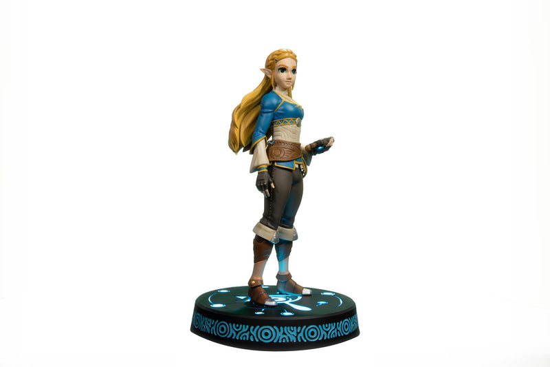 The Legend of Zelda: Breath of the Wild First 4 Figures Zelda PVC Statue Collector's Edition