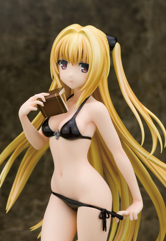 To Love-Ru Alphamax Golden Darkness swimsuit ver