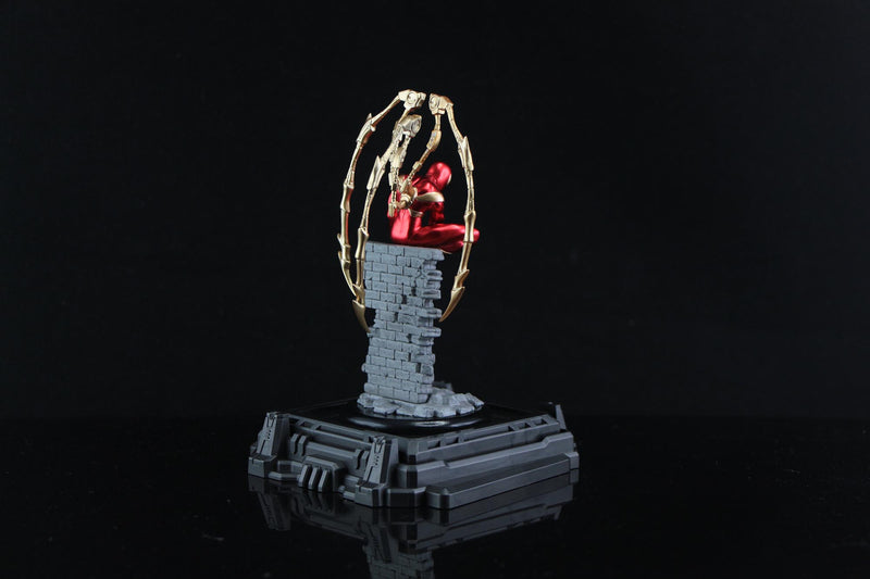 MARVEL Super Hero Illuminate Gallery Collection 2 Sentinel Iron Spider