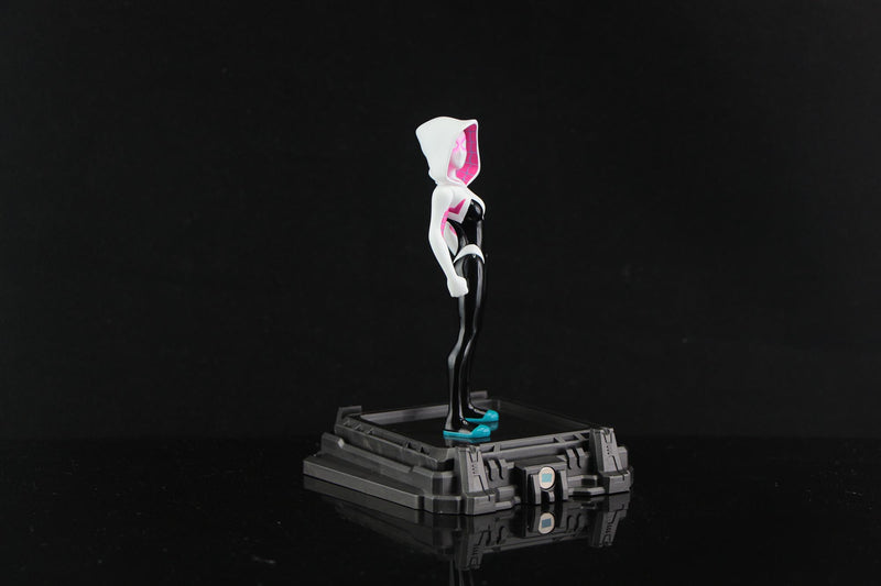 MARVEL Super Hero Illuminate Gallery Collection 2 Sentinel Spider Gwen