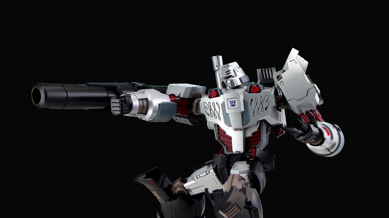 TRANSFORMERS Flame Toys Furai Model Megatron IDW (Decepticon Ver.)