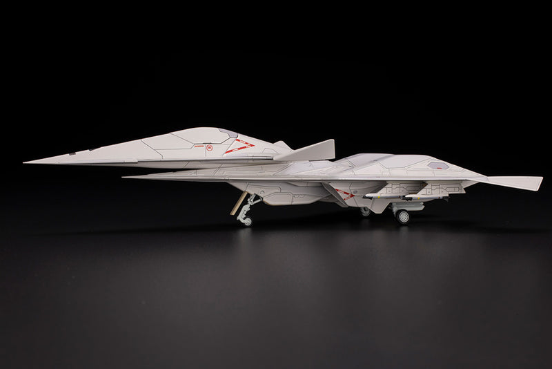ACE COMBAT 7 SKIES UNKNOWN Kotobukiya ADFX-10F MODEL KIT