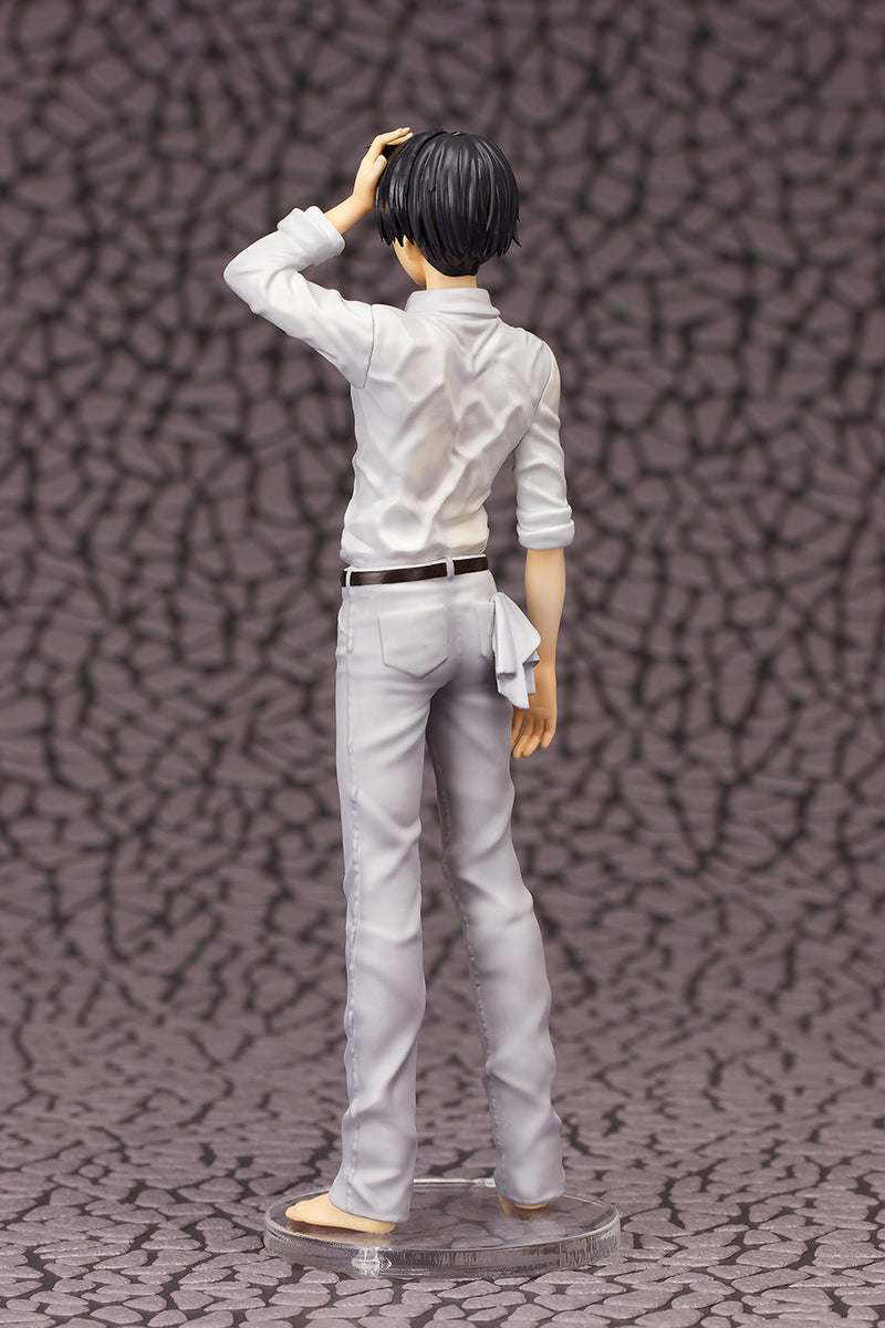 Attack on Titan B-Full (APRICOT BLOSSOM) Levi