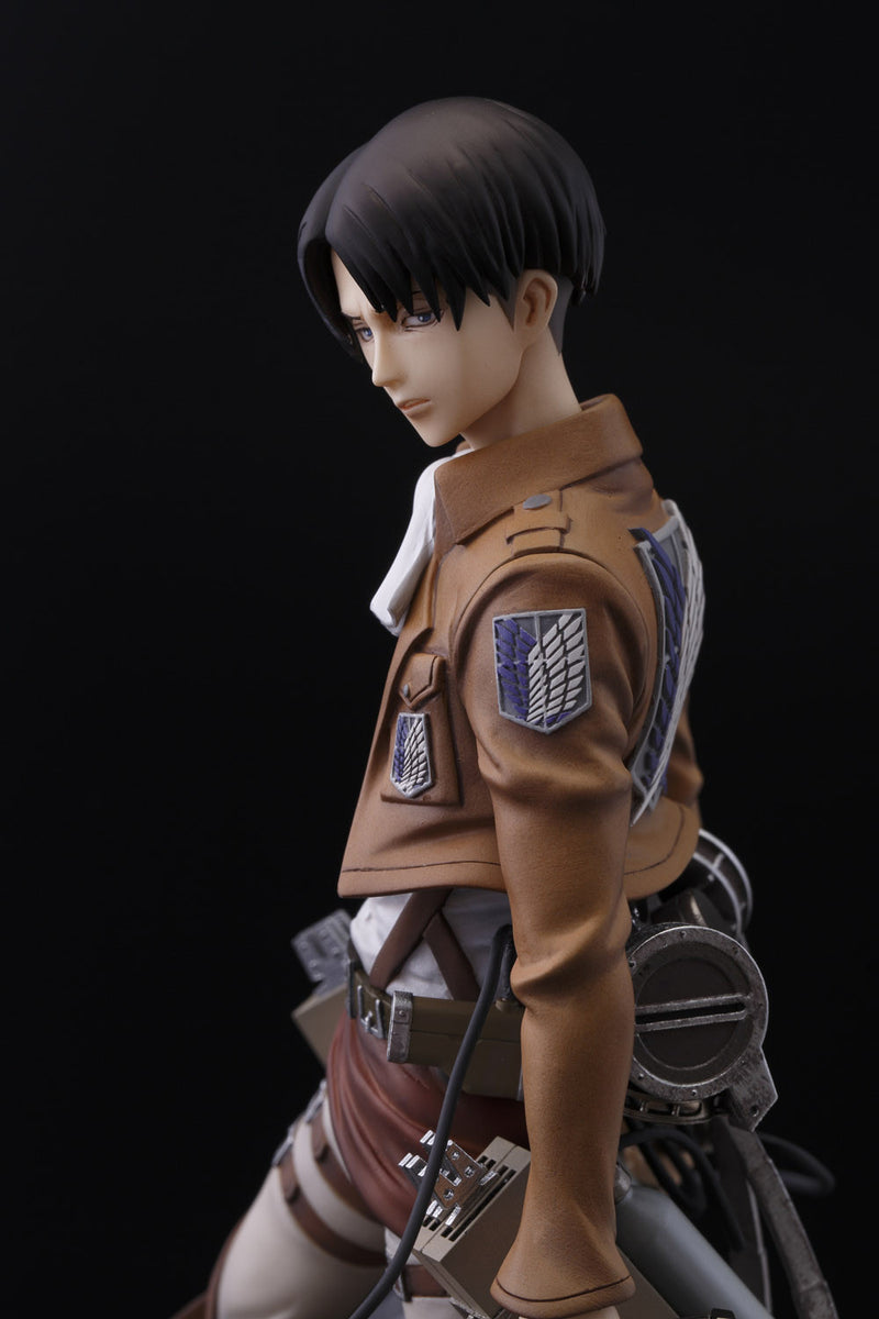 Attack on Titan Sentinel Levi BRAVE-ACT 1/8