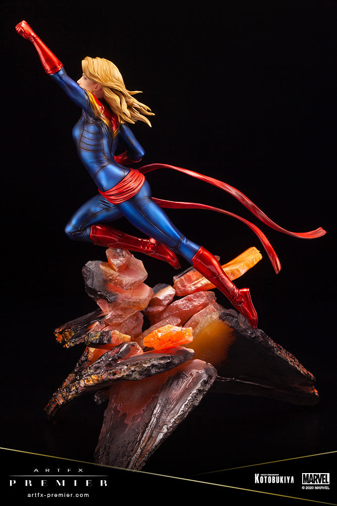 MARVEL UNIVERSE Kotobukiya CAPTAIN MARVEL ARTFX PREMIER