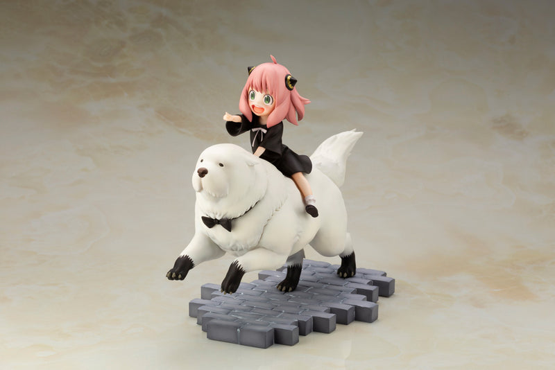 SPY x FAMILY Kotobukiya ANYA FORGER AND BOND FORGER