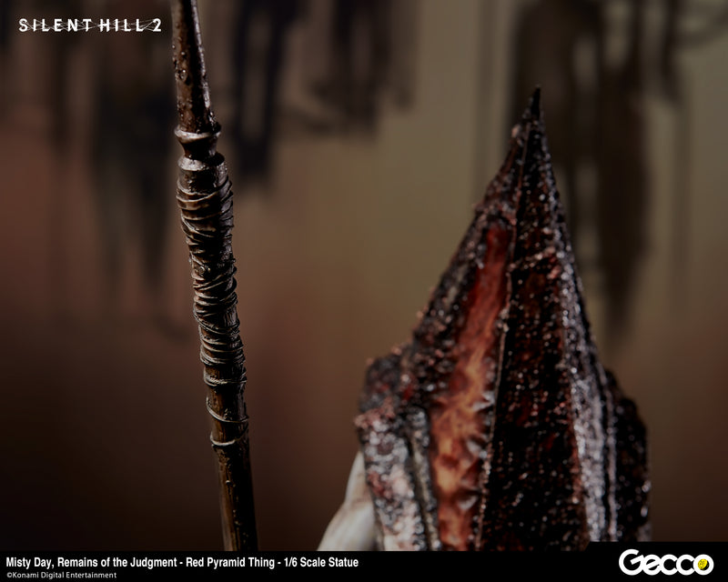 SILENT HILL 2/ Misty Day, Remains of the Judgment Gecco Red Pyramid Thing - 1/6 Scale Statue