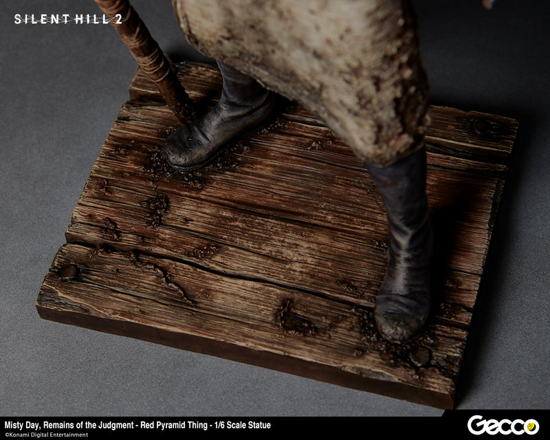 SILENT HILL 2/ Misty Day, Remains of the Judgment Gecco Red Pyramid Thing - 1/6 Scale Statue