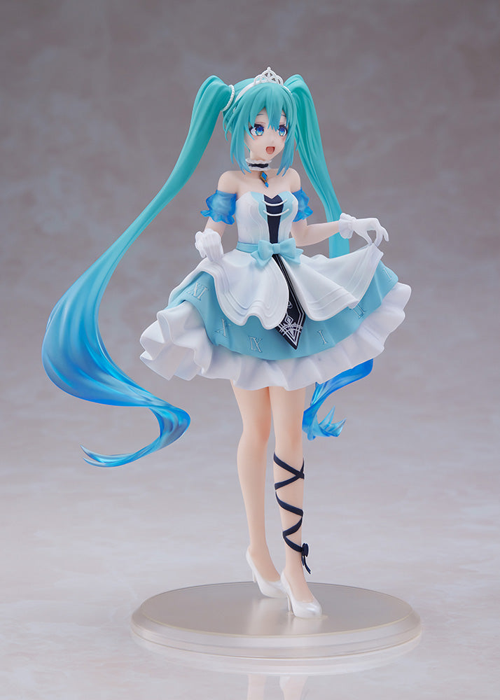 Hatsune Miku Taito Wonderland Figure ~ Cinderella~