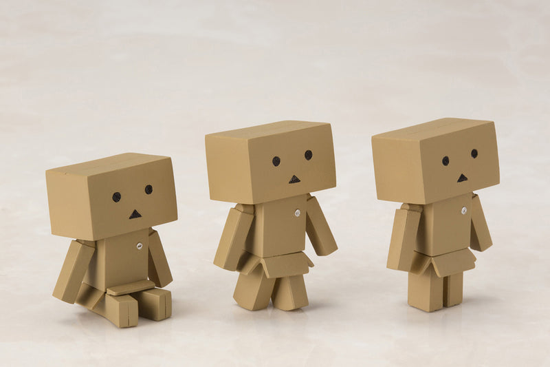 YOTSUBA&! KOTOBUKIYA WAI WAI DANBOARD MINI FIGURE