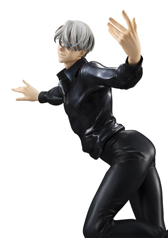 YURI!!! ON ICE MEGAHOUSE G.E.M. SERIES VICTOR NIKIFOROV WITH MAKKACHIN