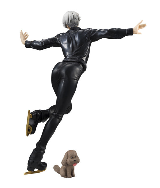 YURI!!! ON ICE MEGAHOUSE G.E.M. SERIES VICTOR NIKIFOROV WITH MAKKACHIN