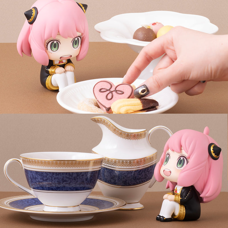 SPY × FAMILY MEGAHOUSE Look up Anya Forger【with gift】