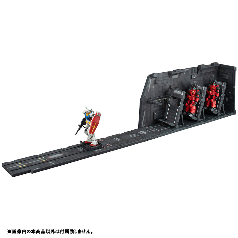 Gundam Mobile Suit MEGAHOUSE Realistic Model Series White Base Catapult Deck for １/144 HGUC Renewal edition 【repeat】