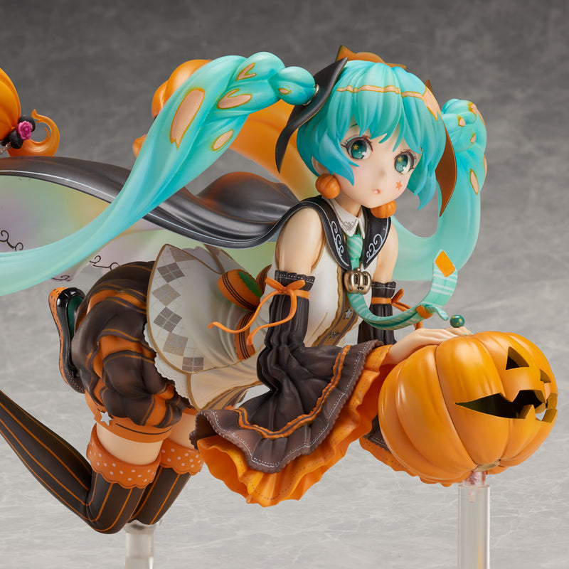 Hatsune Miku Union Creative "TRICK or MIKU"