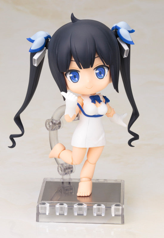 24 Is It Wrong To Try To Pick Up Girls in a Dungeon? Kotobukiya Hestia Cu-Poche