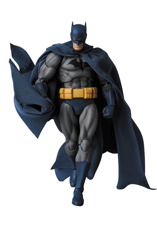 HUSH MAFEX BATMAN