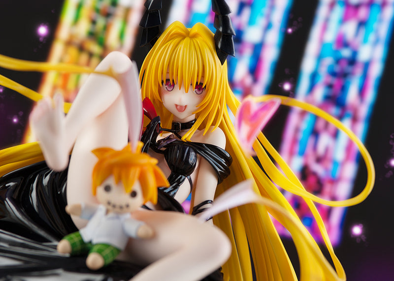 To Love-Ru Darkness FLARE Golden Darkness