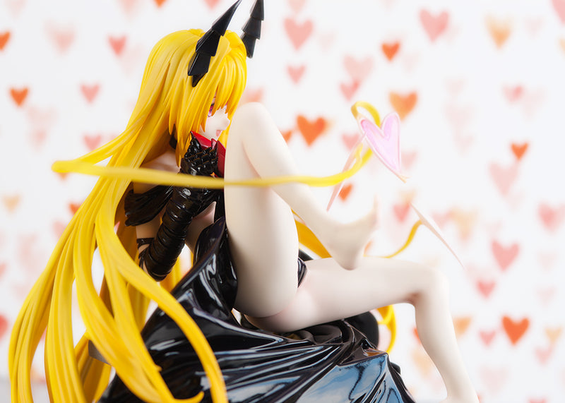 To Love-Ru Darkness FLARE Golden Darkness