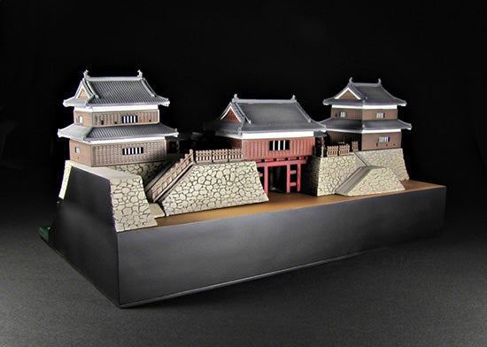 CASTLE Collection PLUM 1/200 Shinshu Ueda Castle (with Sanada Kabuto Paper Craft)