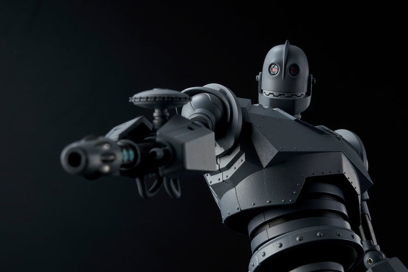 The Iron Giant SENTINEL RIOBOT Iron Giant Battle Mode
