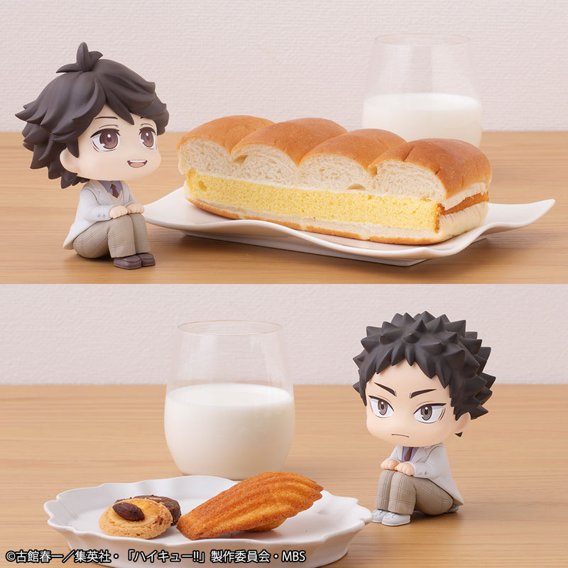 Haikyu!! MEGAHOUSE Look up Toru Oikawa ＆ Hajime Iwaizumi Set【with gift】