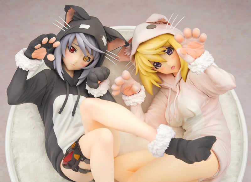 Infinite Stratos ALTER Laura & Charlotte Nekomimi Pajamas