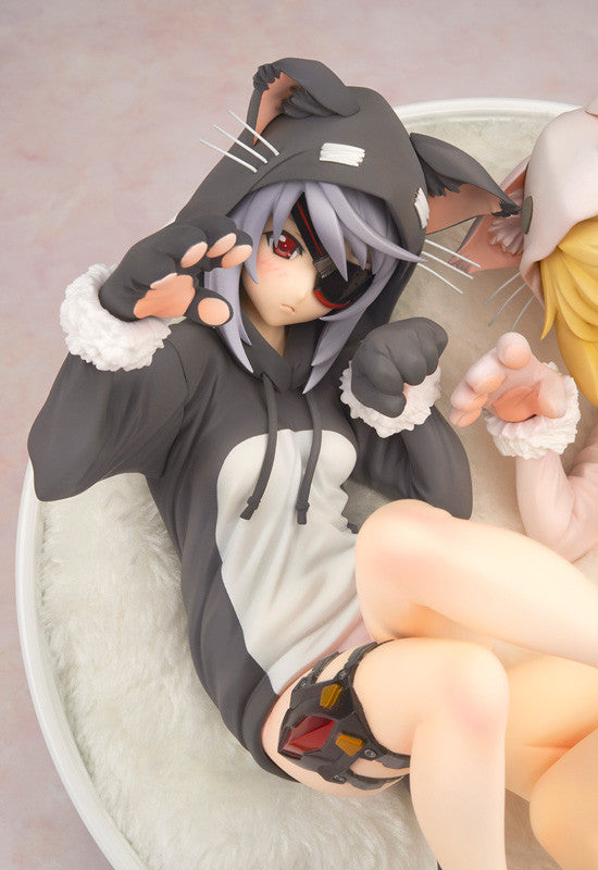 Infinite Stratos ALTER Laura & Charlotte Nekomimi Pajamas