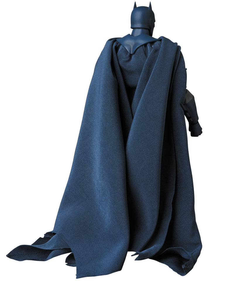 HUSH MAFEX BATMAN