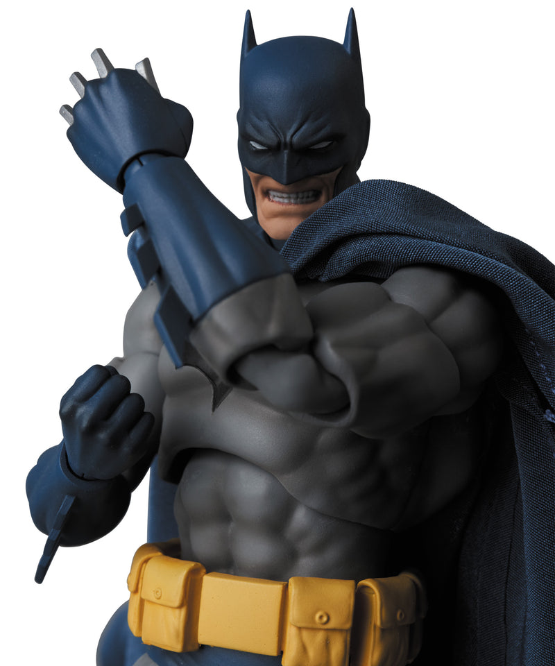 HUSH MAFEX BATMAN