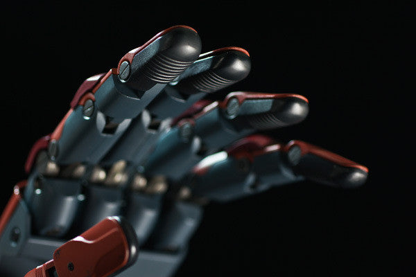 METAL GEAR SOLID V: THE PHANTOM PAIN SENTINEL 1/1 BIONIC ARM