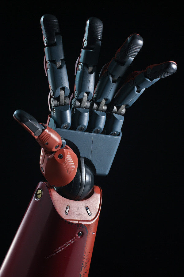 METAL GEAR SOLID V: THE PHANTOM PAIN SENTINEL 1/1 BIONIC ARM