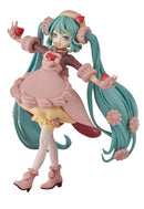 Hatsune Miku FURYU SweetSweets Series Figure Hatsune Miku・strawberry chocolate short