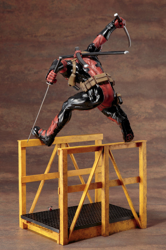 MARVEL NOW! KOTOBUKIYA SUPER DEADPOOL ARTFX