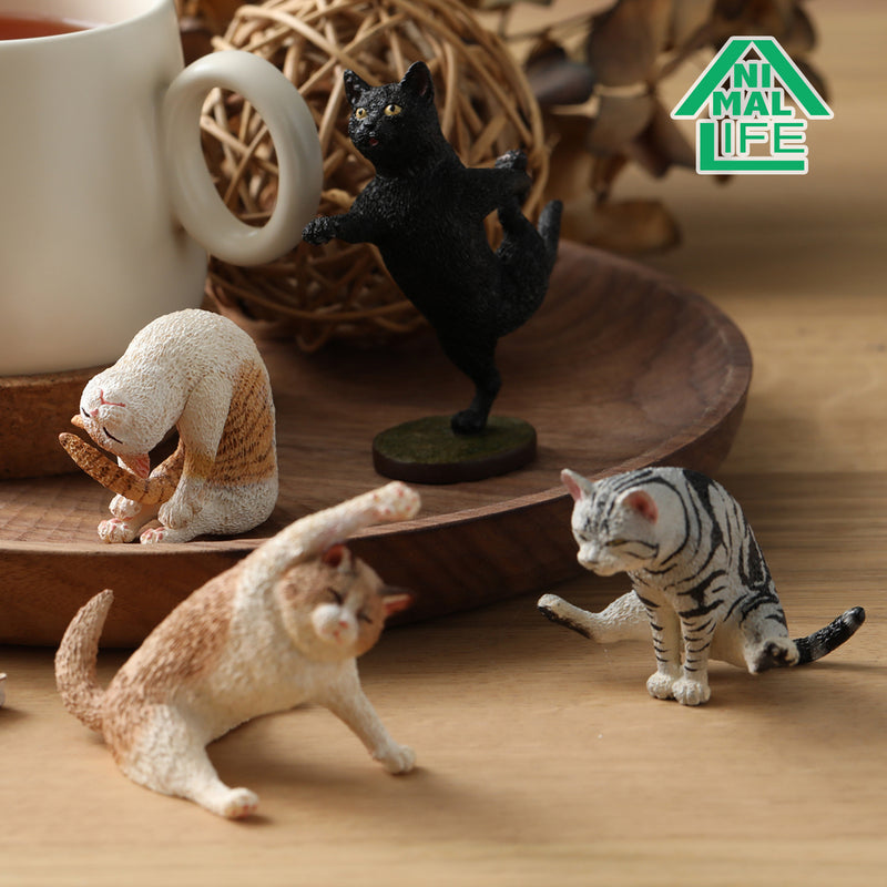 ANIMAL LIFE UNION CREATIVE Yoga Cat (1 Random Blind Box)